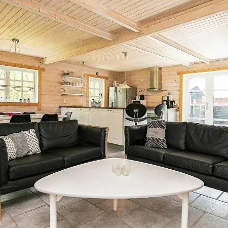 Pleasing Holiday In Syddanmark Near Sea Hou (Syddanmark)